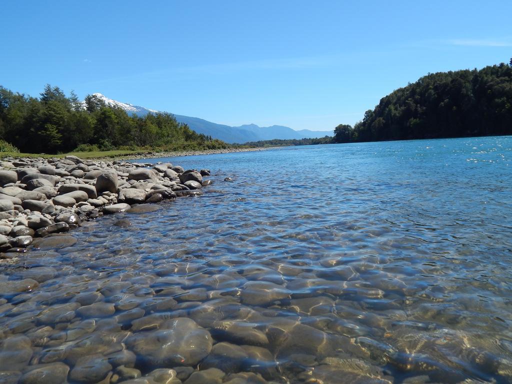 Cabañas Nutrias Patagonicas Puelo River Exterior foto